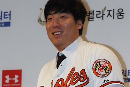 문화충격 김현수 “여기자 라커룸 출입”