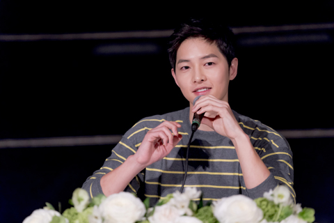 송중기 "'태양의 후예'로 연애 기술 배웠다"