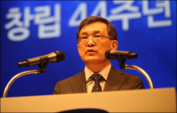 삼성디스플레이 사장 교체...권오현 부회장 겸직