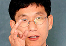 진중권 "조영남 대작, 재밌는 사건…검찰 오버액션"