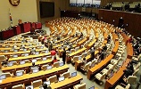 성과연봉제, 정치권 '공세 수단' 변질되나  