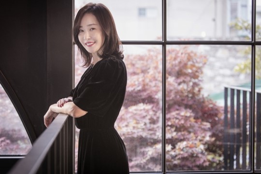 "'한국' 여배우의 책임감"…미씽 엄지원
