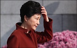 '탄핵 가결 후' 박 대통령 "담담하게 대응"