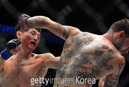 최두호, 할로웨이·정찬성도 시련을 먹었다