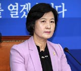 민주당  '개헌 보고서' 후유증 계속 …당 지도부 중립성 논란