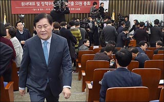 새누리 '인적청산' 일단락…서청원·최경환 정치생명 시한부 위기