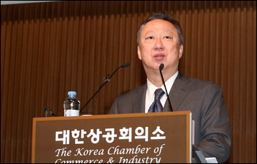 박용만 상의 회장 "대선공약에 경제계 절박한 고민 해법 담아달라"