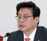 한국당, 전당대회 7월 3일 개최…정우택 불출마 선언