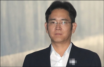 이재용측, "재단출연, 타 대기업과 차별성 없다...기소 부당" 