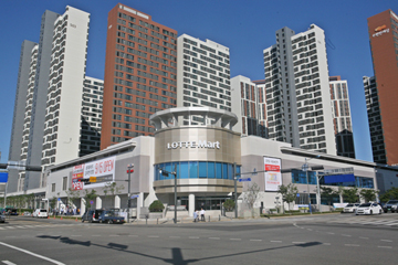 롯데마트, 김포한강점에 슈즈 멀티 브랜드숍 ‘스매싱나인’ 오픈