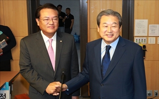 한국당, 이번주 박근혜 징계 결정…바른정당 통합파에 '명분'