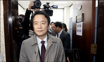 남경필, 한국당 복당 선언…"고사 위기의 보수 살리겠다"