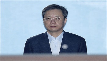 우병우 실형 선고에…한국당 '한줄 구두논평' 