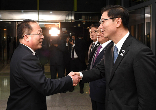 통일부 “오는 27일 북한 패럴림픽 참가 위한 실무회담 개최”