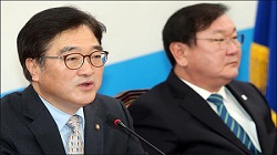 우원식 "野 4당만의 개헌협의체는 얄팍한 속셈"