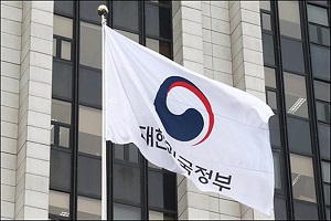 정부 “남북고위급 회담 연기 유감”…對北통지문 발송
