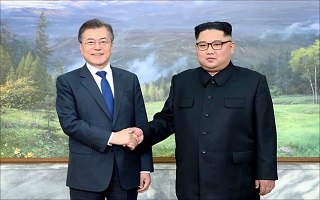 외신, 北 '완전한 비핵화' 약속 주목…"북미회담 개최 기대"