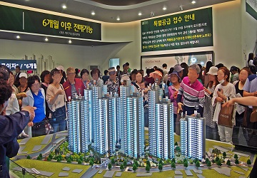 지방까지 1순위 마감 행렬…들여다보면 '불안불안'