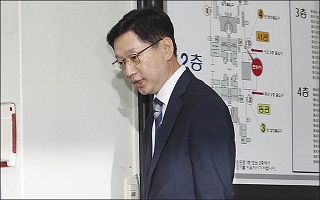 보수야당, 특검 수사기간 연장 포기에 "국민 요청 외면한 것"