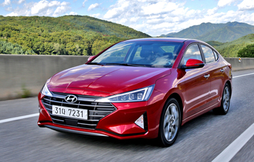 신형 아반떼 5500대 계약 '순항'…구형 재고도 '완판'