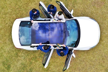 현대·기아차, '솔라시스템' 공개...태양광 충전 자동차 예고 