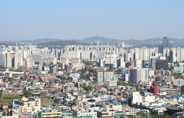 과열 예고됐던 서울·수도권 재개발 결국 수의계약…대형사들 소극적