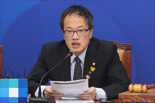 박주민 "한국당도 재판개입 의원 누구인지 밝혀야" 