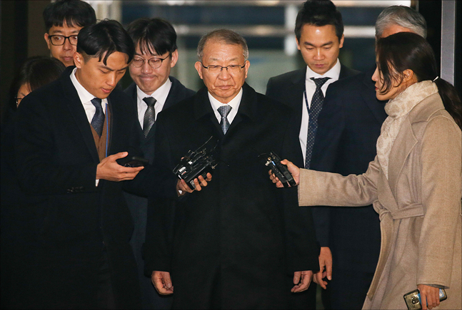 영장심사 직후 구치소 입감, 이게 최선입니까