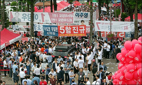 한국당 당권주자, '허리띠 졸라매는' 설 명절