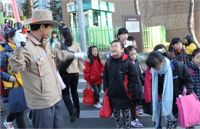 서울시, 13개 국공립 특수학교에 '학교보안관'  배치