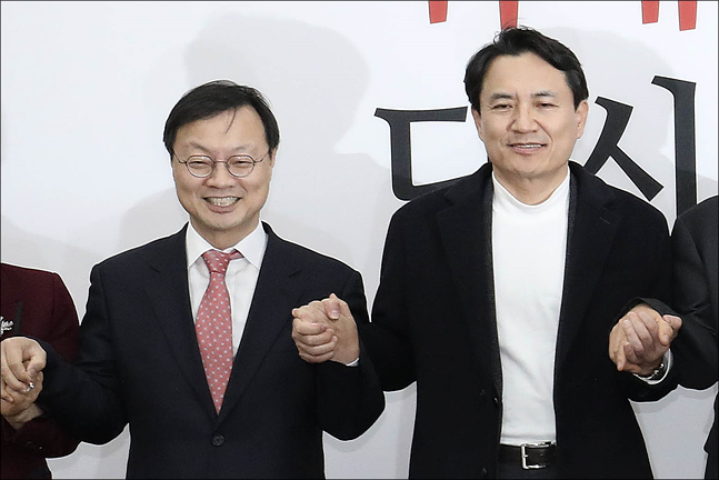한국당 중앙윤리위, '5·18 비하' 징계수위 합의도출 실패