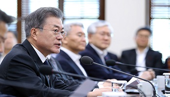 文대통령 지지율 47.8% '답보'…완전히 등돌린 TK