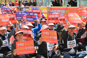 ‘빛바랜 상생’ 적합업종 제도에 반발하는 유통가