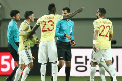 콜롬비아 추태에 철퇴…한국 축구 정의구현