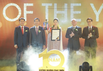 한화생명, 베트남 10주년 기념행사 및 연도대상 개최