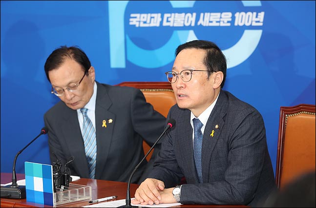 홍영표 "한국당, 툭하면 특검에 까딱하면 고발"