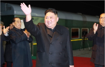 김정은 “푸틴과 한반도 평화‧안전 보장 의미있는 대화”