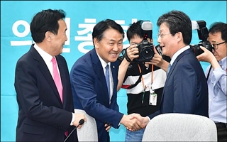 한국·평화당 통합 '봉쇄'와 맞바꾼 김관영 사퇴