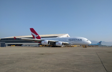 대한항공, 豪 콴타스항공 A380 항공기 도색작업 첫 출고