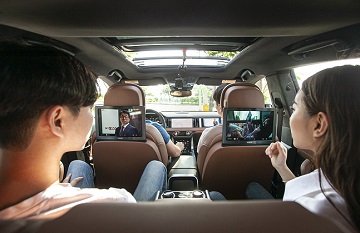 SKT, 美 차량플랫폼 공략 박차...5G 방송 시연 성공
