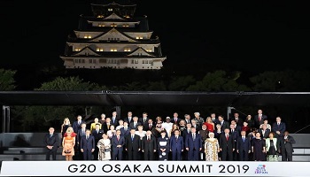 '오사카성' 배경으로 G20기념촬영…文대통령도 참석