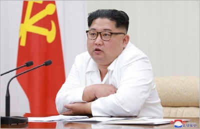 북한, 내각전원회의 확대회의 개최…"상반기 공업생산계획 108%수행"