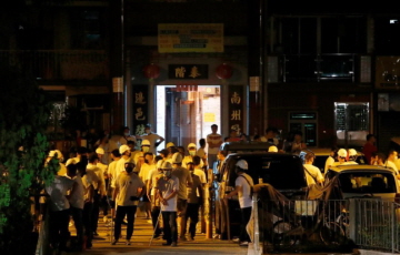 中, 홍콩에 이미 개입?…“정체불명 남성들 홍콩으로 넘어와”