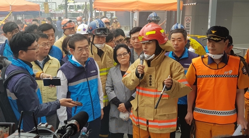 박원순 “평화시장 화재 종합대책 세워야···예비비 투입 검토”