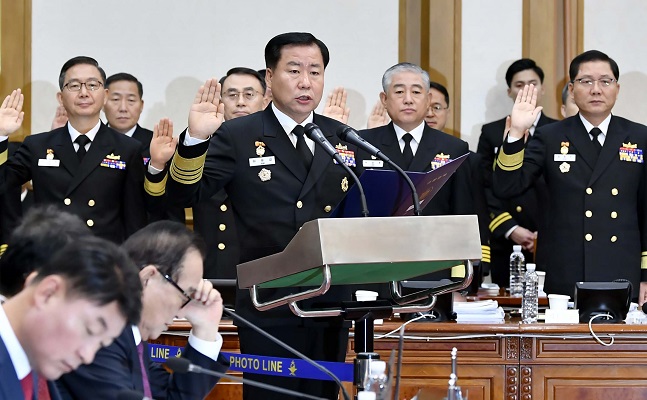 [2019 국정감사] 최영함 '홋줄' 사망사고 조사 결과 은폐 의혹…해군은 부인