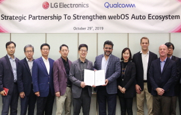 LG전자, 퀄컴과 차량용 인포테인먼트 플랫폼 ‘웹OS 오토’ 개발