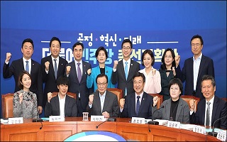 "2022년 재집권"…한국당도 인정한 민주당의  '총선 결기'