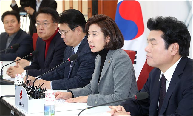 한국당, 유재수·황운하·우리들병원 '3종 친문농단게이트' 국정조사 추진