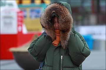 [내일날씨] 전국 곳곳 눈·비소식…최저기온 영하 9도