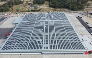 LG전자, 호주 최대 물류단지에 초고효율 태양광 모듈 공급